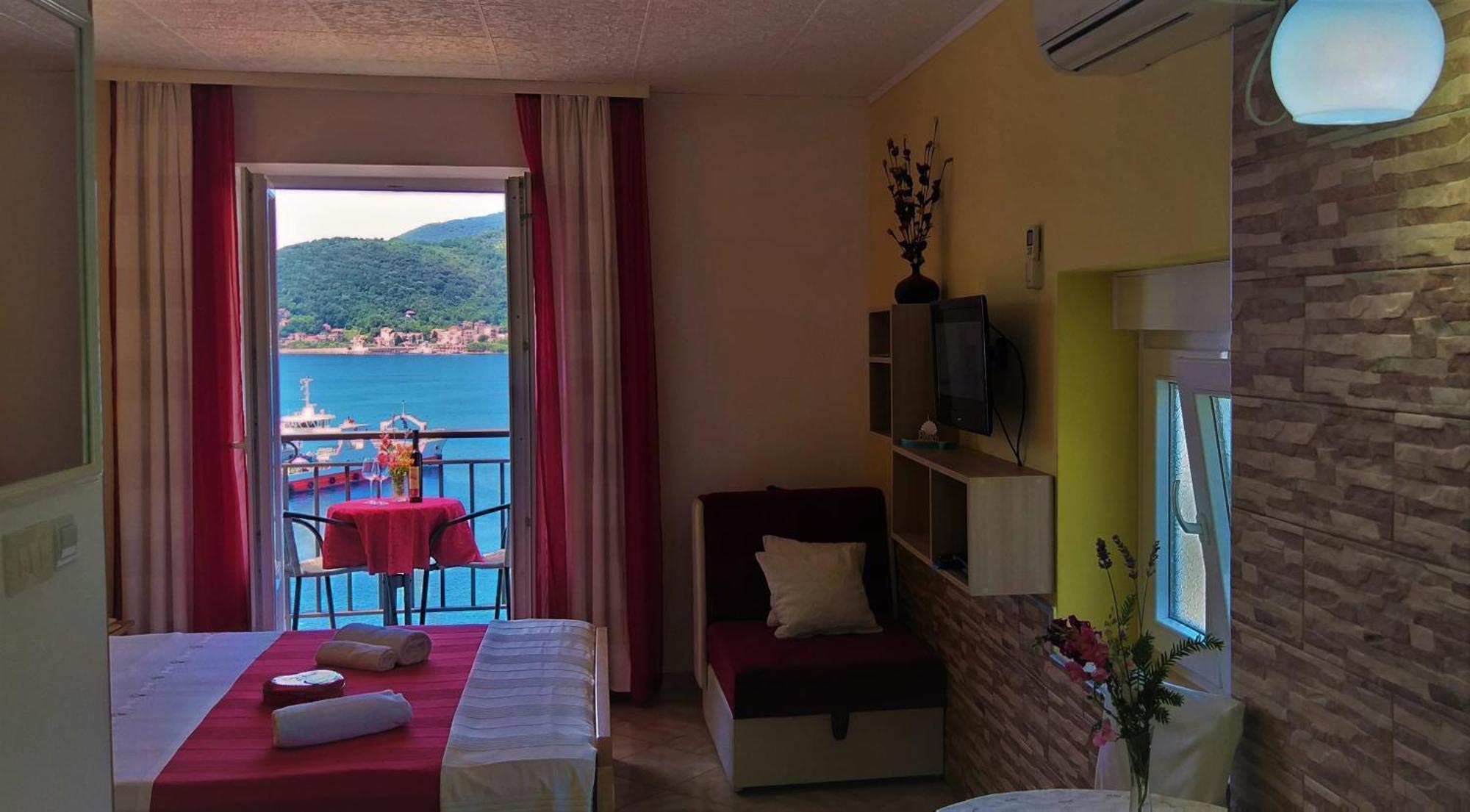 Apartments Okuka Tivat Kamer foto