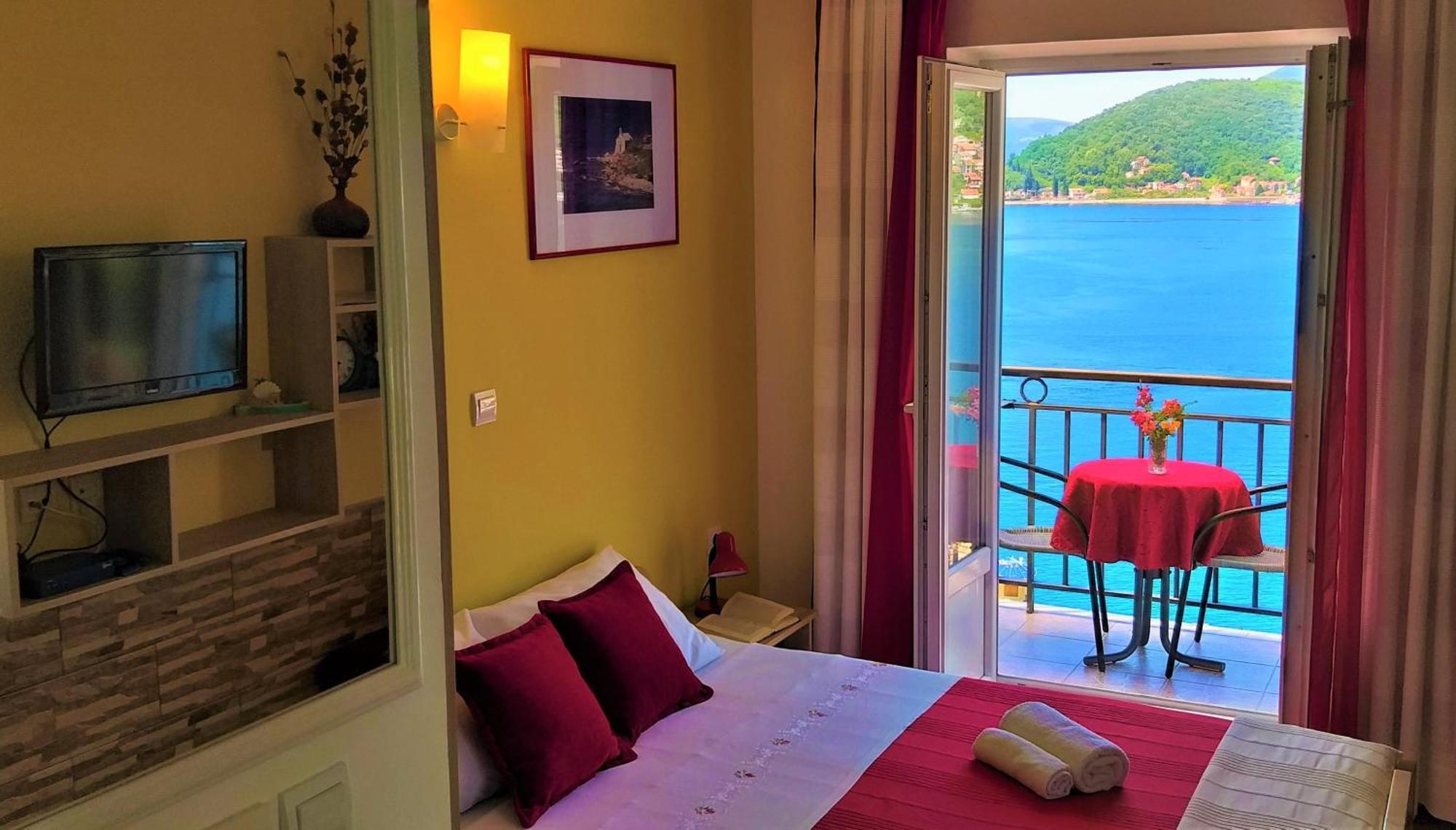 Apartments Okuka Tivat Kamer foto